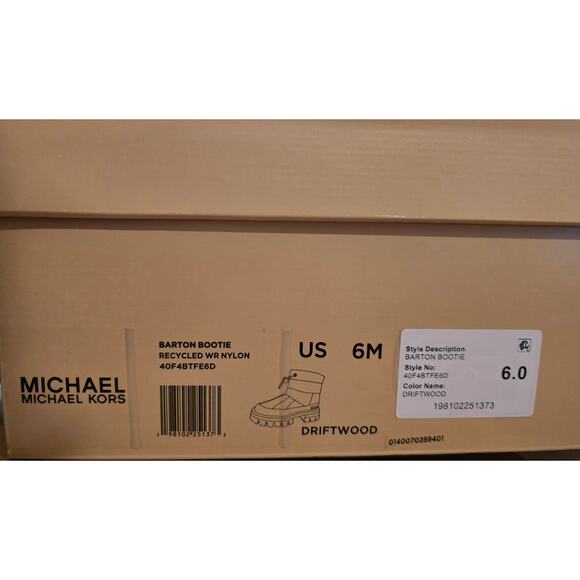 Michael Kors Barton Lug-Sole Booties in Driftwood NEW Size 6 - Picture 6 of 7